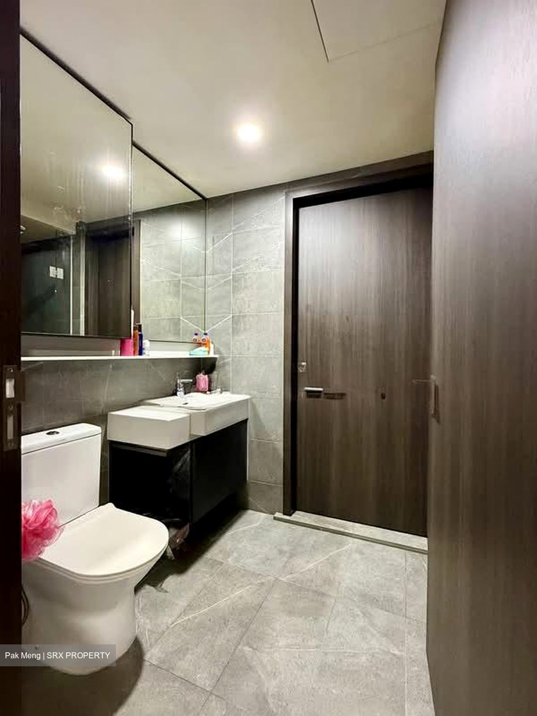 Riverfront Residences (D19), Apartment #568956011
